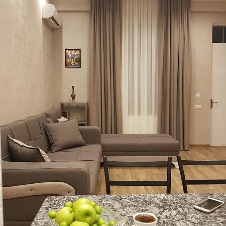 Rustaveli Modern Apartment Center Of Tbilisi Exterior foto